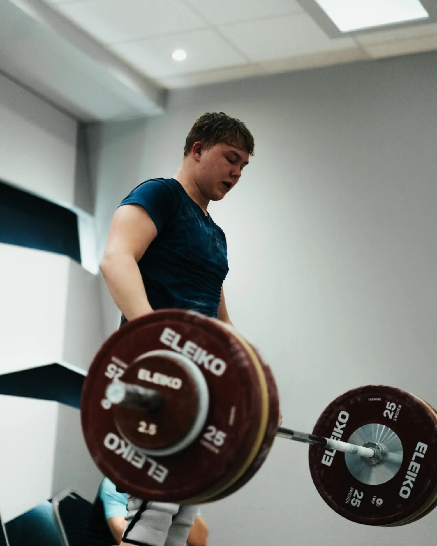 IWF Weightlifting Training Plate 10 kg доп2